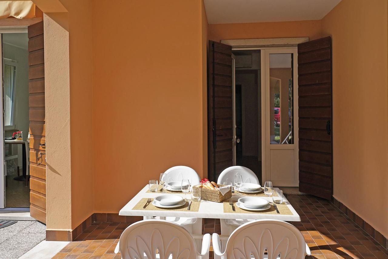Residence Arca Bardolino Exterior photo